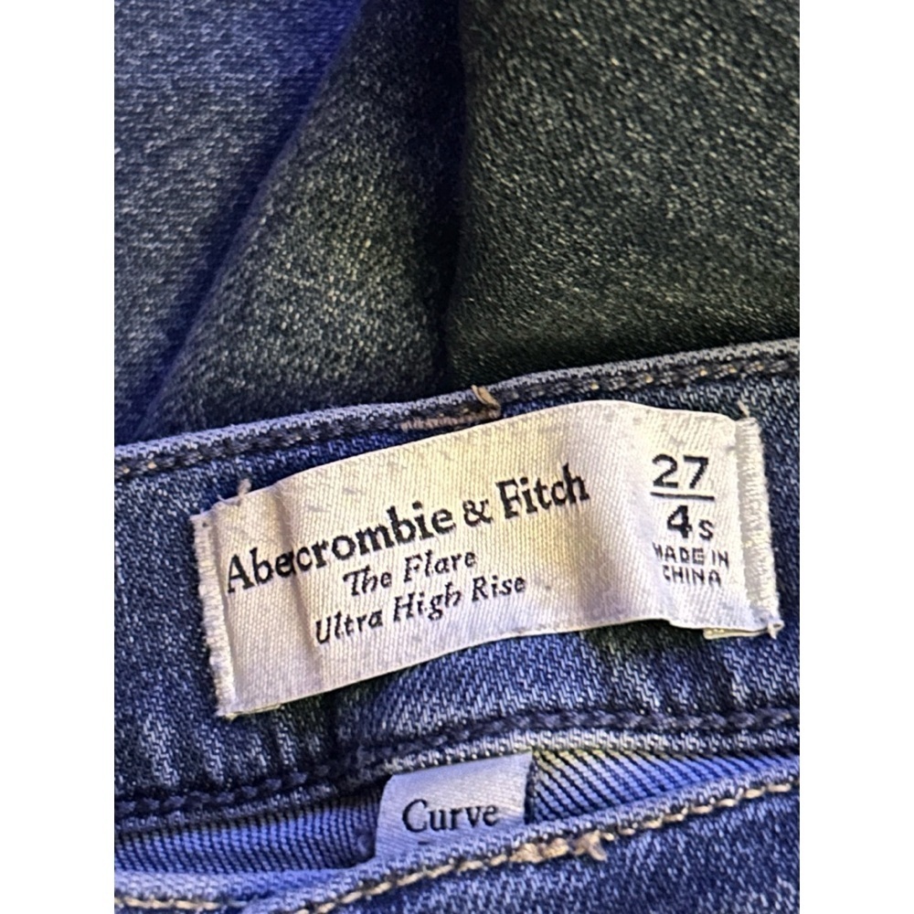 Abercrombie & Fitch Curve Love Ultra High Rise Flare Jeans Blue Denim Size 27/4 - Picture 4 of 4